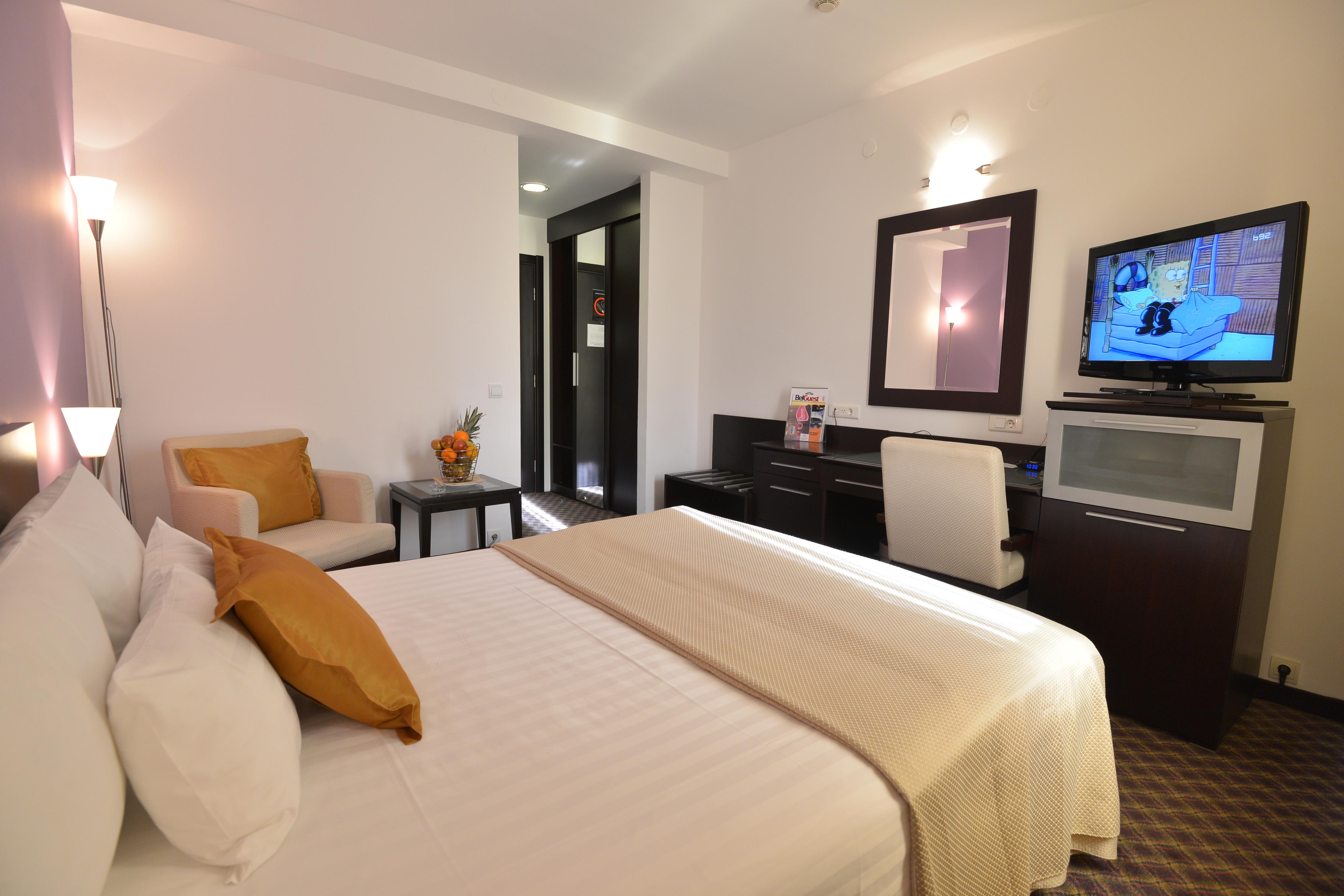 Hotel Sumadija Βελιγράδι Εξωτερικό φωτογραφία
