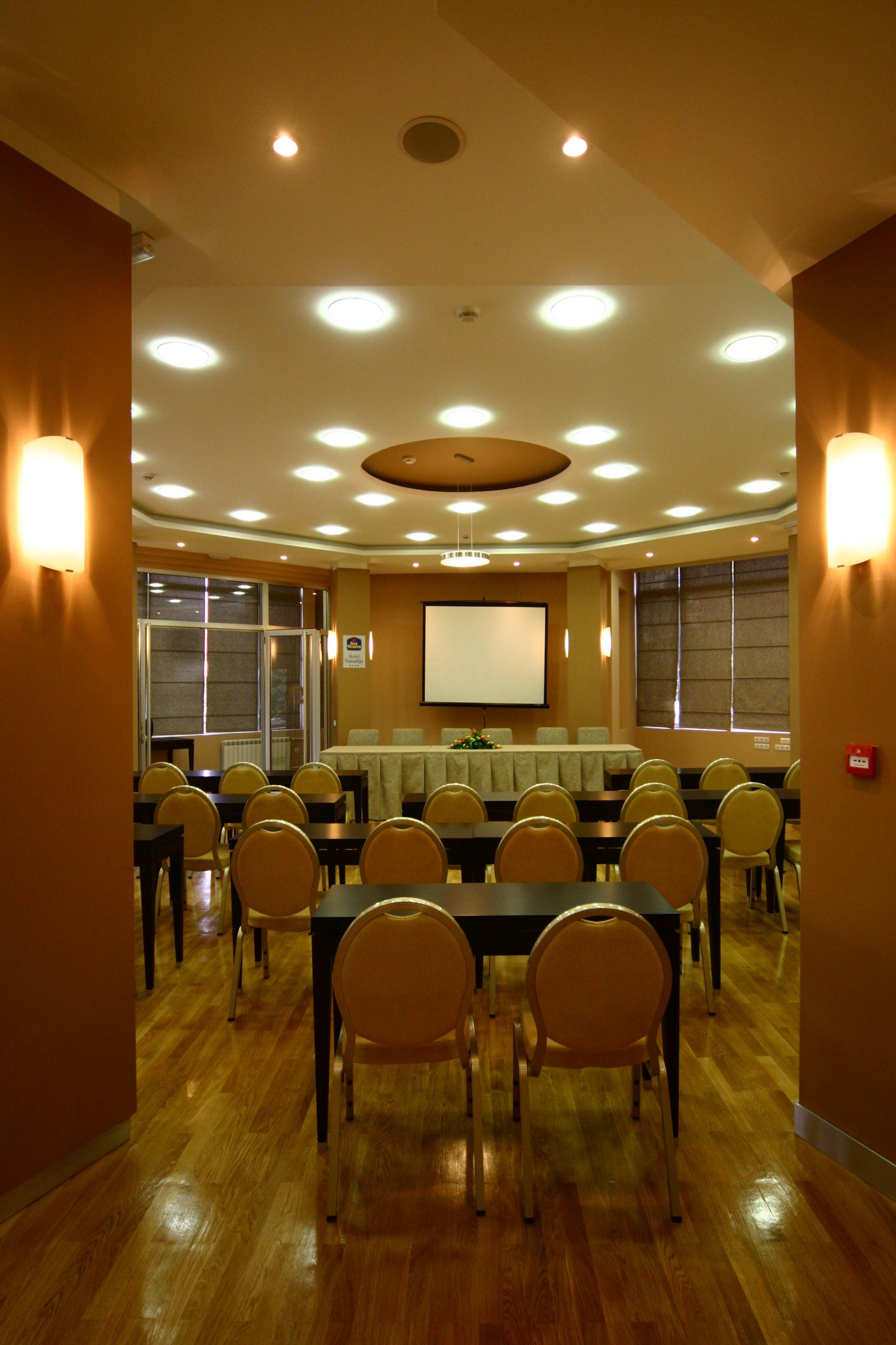 Hotel Sumadija Βελιγράδι Εξωτερικό φωτογραφία